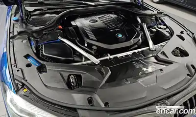 BMW 8-Series 2020 3.0 Автомат в Москве № 189480, миниатюра 11