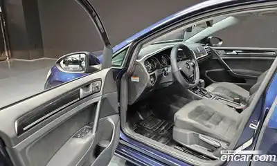 Volkswagen Golf 2016 2.0 Автомат в Москве № 190469, миниатюра 11