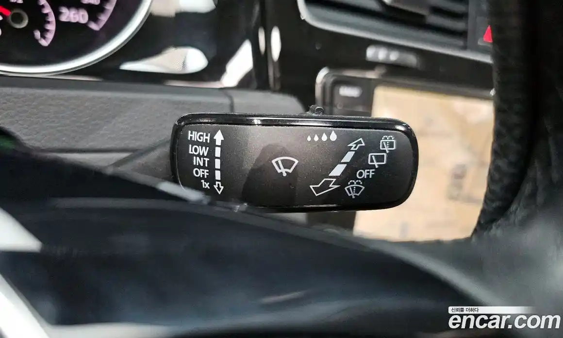 Volkswagen Golf 2016 2.0 Автомат в Москве № 190469, фото 17