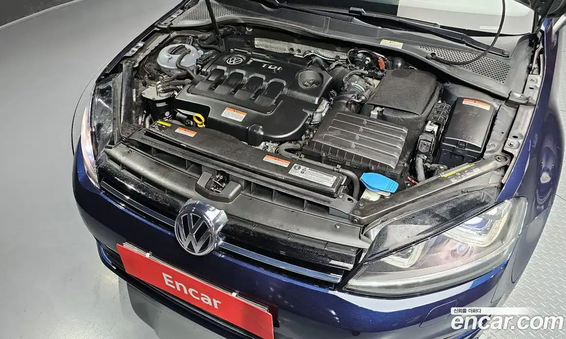 Volkswagen Golf 2016 2.0 Автомат в Москве № 190469, фото 6