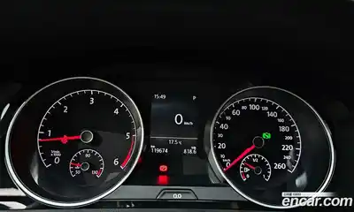 Volkswagen Golf 2016 2.0 Автомат в Москве № 190469, миниатюра 8