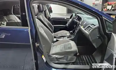 Volkswagen Golf 2016 2.0 Автомат в Москве № 190469, миниатюра 10