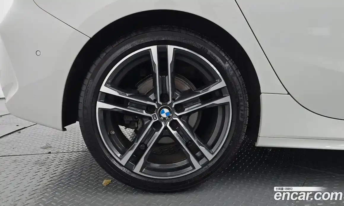 BMW 1-Series 2021 2.0 Автомат в Москве № 190778, фото 13