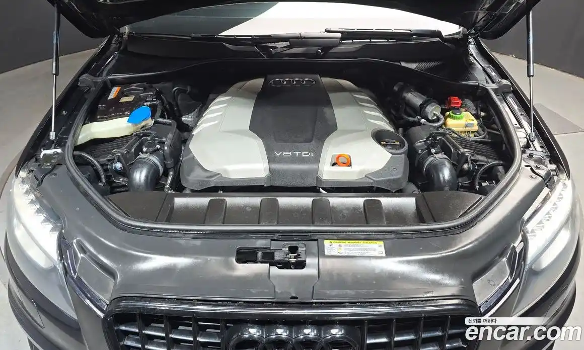 Audi Q7 2012 4.1 Автомат в Москве № 191565, фото 1