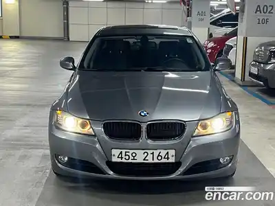 BMW 3-Series, 2011