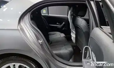 Mercedes-Benz A-Class 2025 2.0 Автомат в Москве № 193549, миниатюра 12