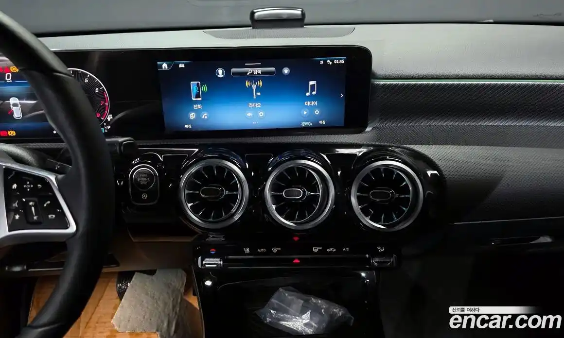 Mercedes-Benz A-Class 2025 2.0 Автомат в Москве № 193549, фото 14