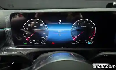 Mercedes-Benz A-Class 2025 2.0 Автомат в Москве № 193549, миниатюра 8