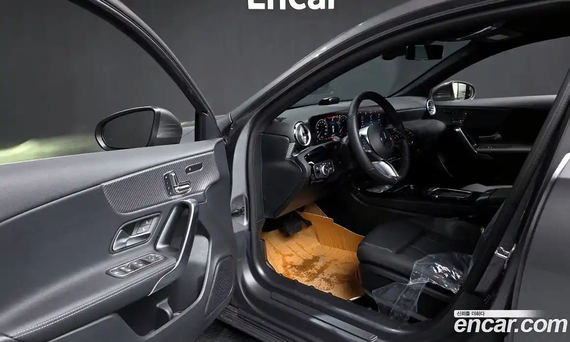 Mercedes-Benz A-Class 2025 2.0 Автомат в Москве № 193549, фото 10