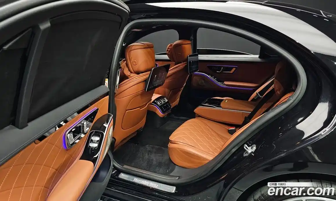 Mercedes-Benz S-Class 2023 3.0 Автомат в Москве № 194337, фото 12
