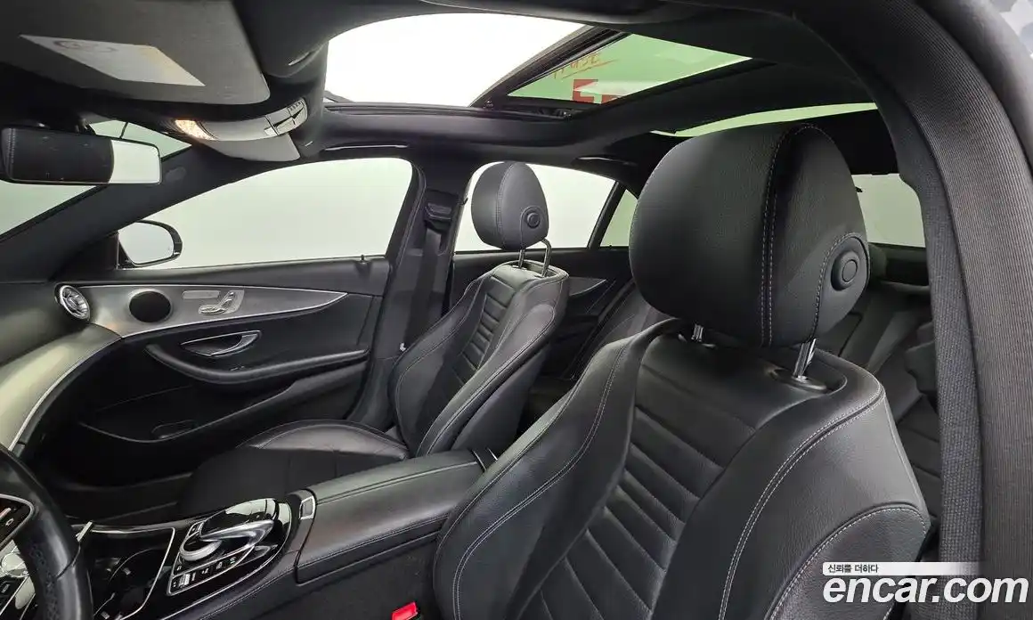 Mercedes-Benz E-Class 2019 2.0 Автомат в Москве № 195140, фото 12