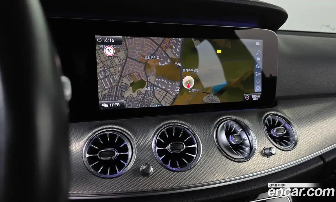 Mercedes-Benz E-Class 2019 2.0 Автомат в Москве № 195140, фото 13