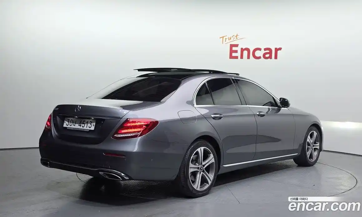 Mercedes-Benz E-Class 2019 2.0 Автомат в Москве № 195140, фото 15