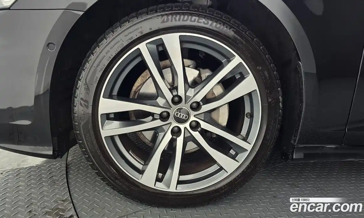 Audi A6 2023 2.0 Автомат в Москве № 196151, фото 7