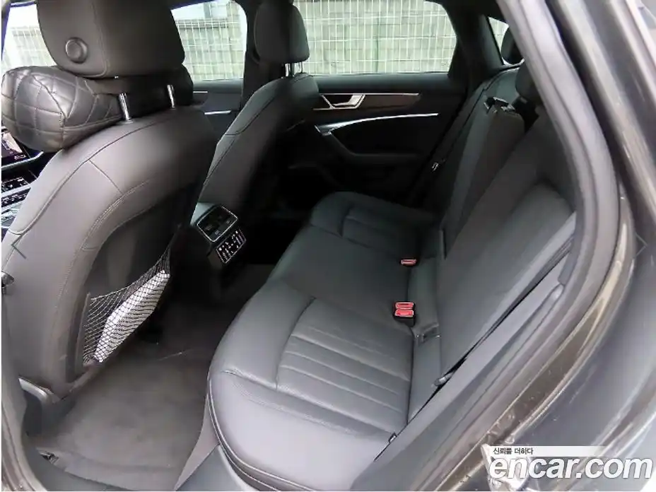 Audi A6 2021 2.0 Автомат в Москве № 196781, фото 5