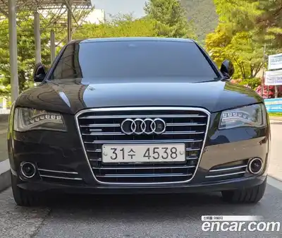 Audi A8, 2011