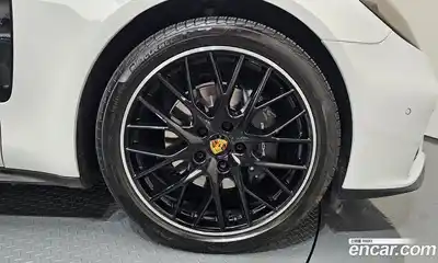 Porsche Panamera 2023 2.9 Автомат в Москве № 197121, миниатюра 2