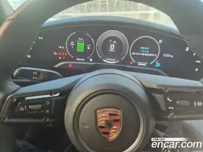 Porsche Taycan 2025 Автомат в Москве № 197719, миниатюра 4