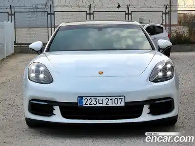 Porsche Panamera, 2018