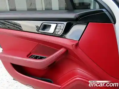 Porsche Panamera 2018 3.0 Автомат в Москве № 197974, миниатюра 11