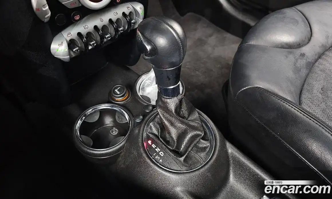 Mini Cooper 2009 1.6 Автомат в Москве № 198477, фото 4