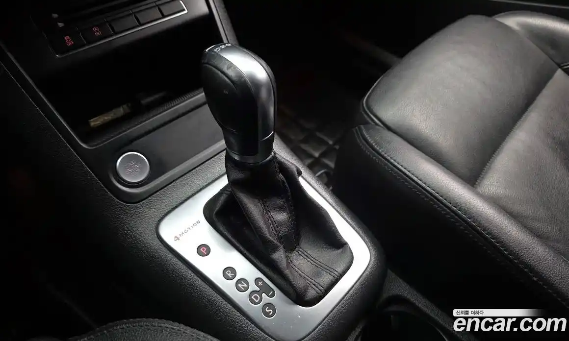 Volkswagen Tiguan 2014 2.0 Автомат в Москве № 199134, фото 6