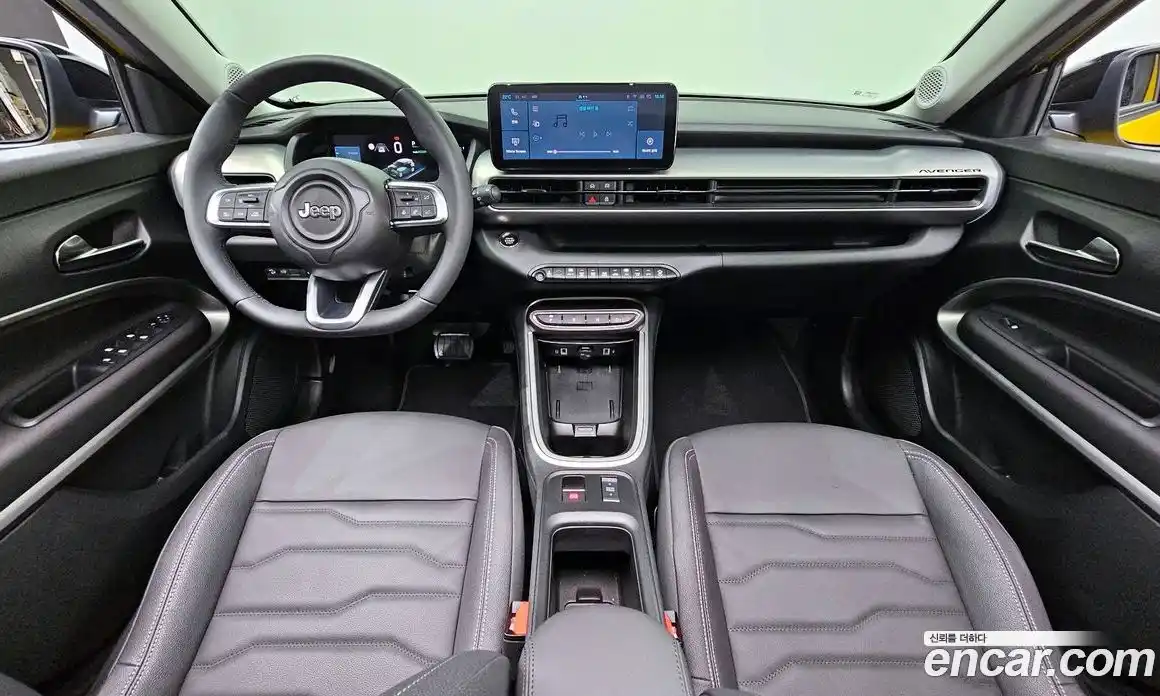 Jeep Avenger 2024 0.1 Автомат в Москве № 199382, фото 11