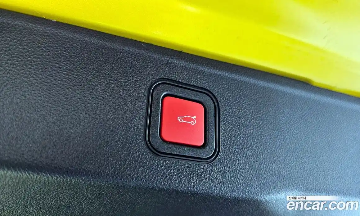 Jeep Avenger 2024 0.1 Автомат в Москве № 199382, фото 16