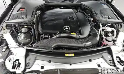 Mercedes-Benz E-Class 2021 2.0 Автомат в Москве № 201038, миниатюра 6