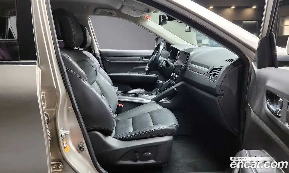 Renault QM6 2019 2.0 Автомат в Москве № 203964, фото 10