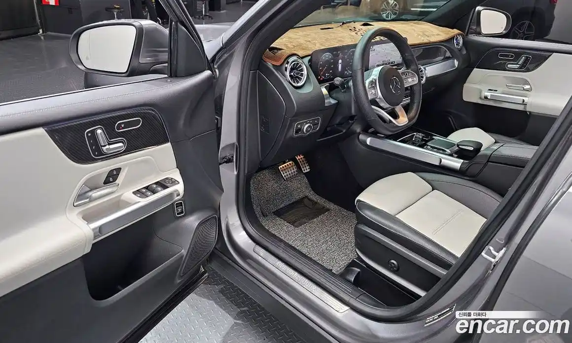 Mercedes-Benz GLB-Class 2021 2.0 Автомат в Москве № 204455, фото 13