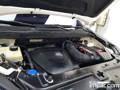 SsangYong Korando 2015 2.0 Автомат в Москве № 208447, миниатюра 6