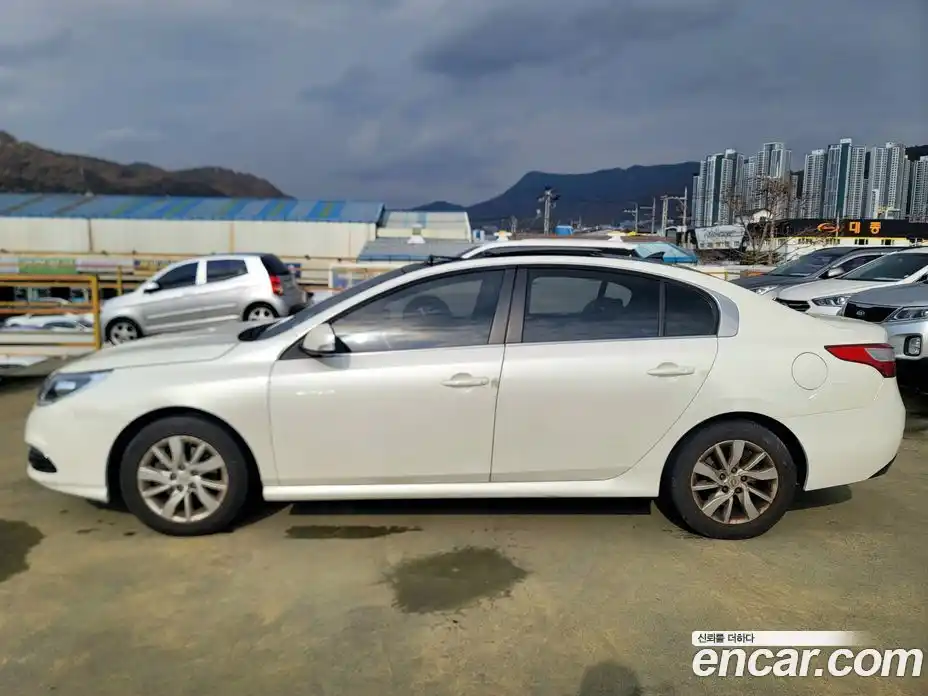 Renault SM5 2013 2.0 Автомат в Москве № 209996, фото 3