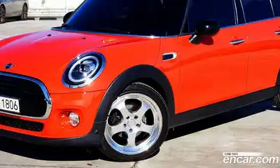 Mini Cooper 2019 1.5 Автомат в Москве № 210599, миниатюра 8