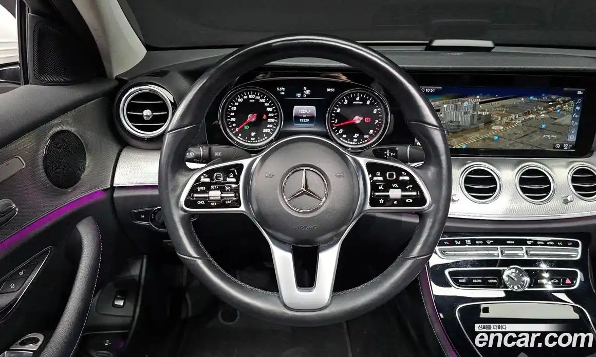 Mercedes-Benz E-Class 2019 2.0 Автомат в Москве № 212176, фото 13