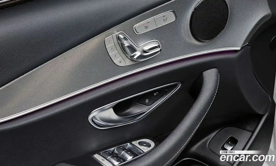 Mercedes-Benz E-Class 2019 2.0 Автомат в Москве № 212176, фото 18