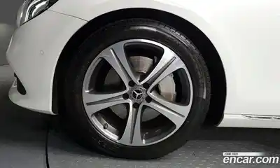 Mercedes-Benz E-Class 2019 2.0 Автомат в Москве № 212176, миниатюра 5