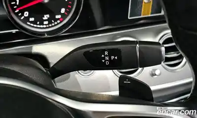 Mercedes-Benz E-Class 2019 2.0 Автомат в Москве № 212176, миниатюра 9