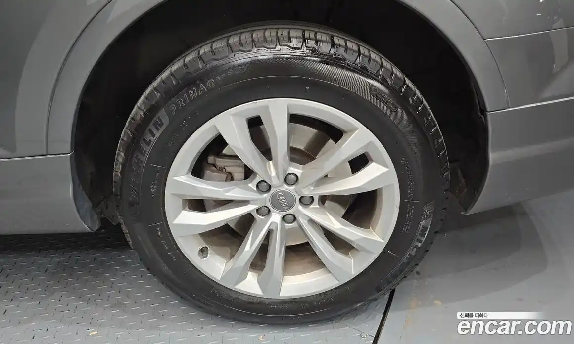 Audi Q7 2016 3.0 Автомат в Москве № 212563, фото 4