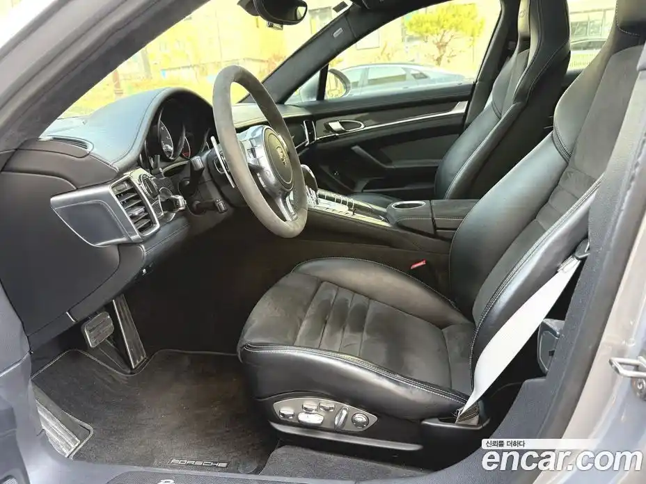 Porsche Panamera 2013 4.8 Автомат в Москве № 213189, фото 11