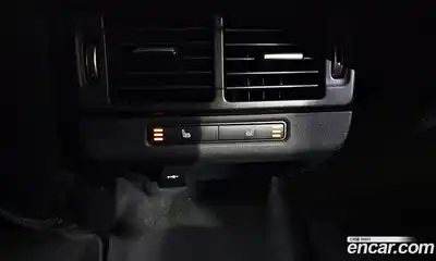 Land Rover Range-Rover Evoque 2022 2.0 Автомат в Москве № 213365, миниатюра 3