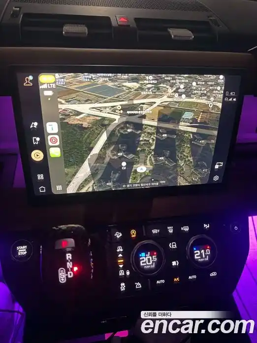 Land Rover Defender 2023 3.0 Автомат в Москве № 213372, фото 14