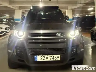 Land Rover Defender 2023 3.0 Автомат в Москве № 213372, миниатюра 3