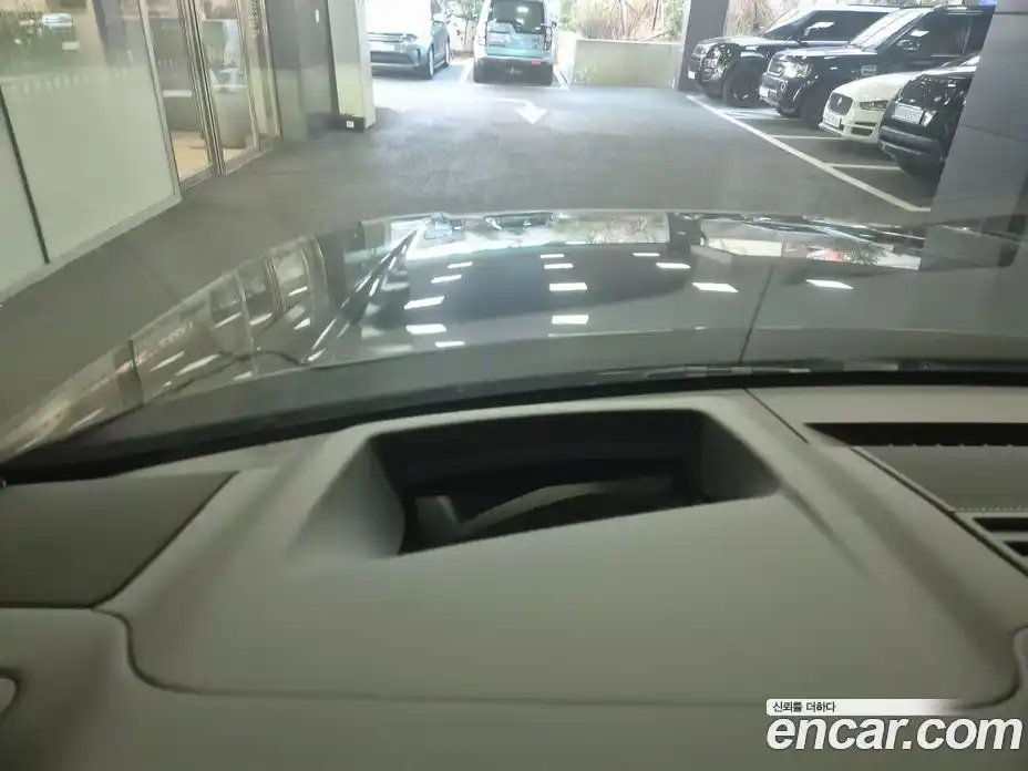 Land Rover Range-Rover 2025 4.4 Автомат в Москве № 213879, фото 11