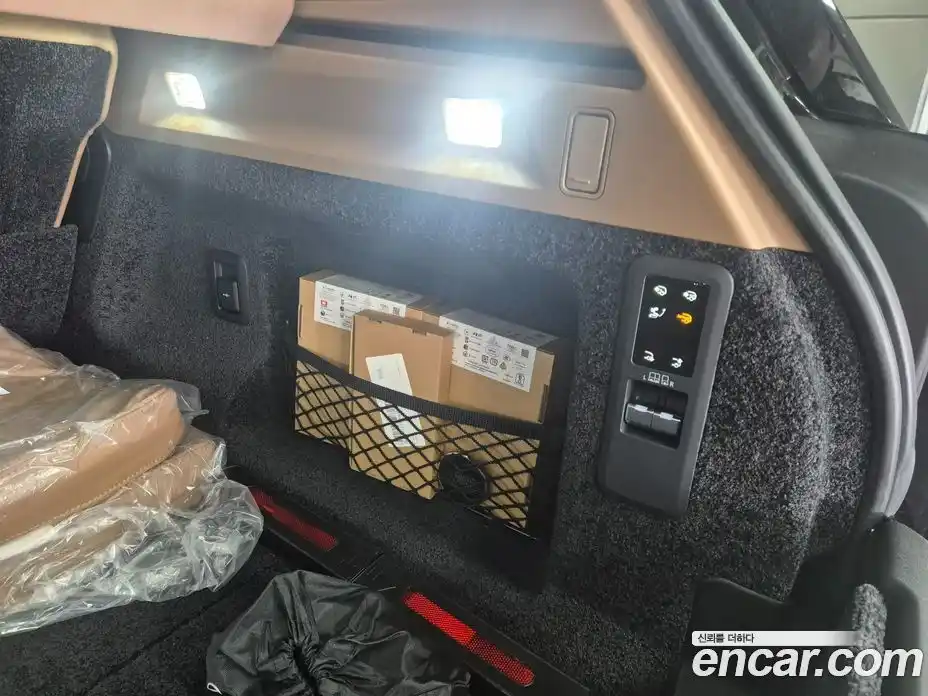 Land Rover Range-Rover 2025 4.4 Автомат в Москве № 213879, фото 17