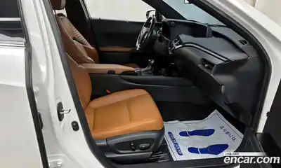 Lexus UX 2020 2.0 Автомат в Москве № 214688, миниатюра 11