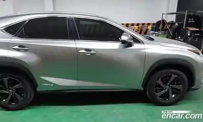 Lexus NX 2019 2.5 Автомат в Москве № 214836, миниатюра 12