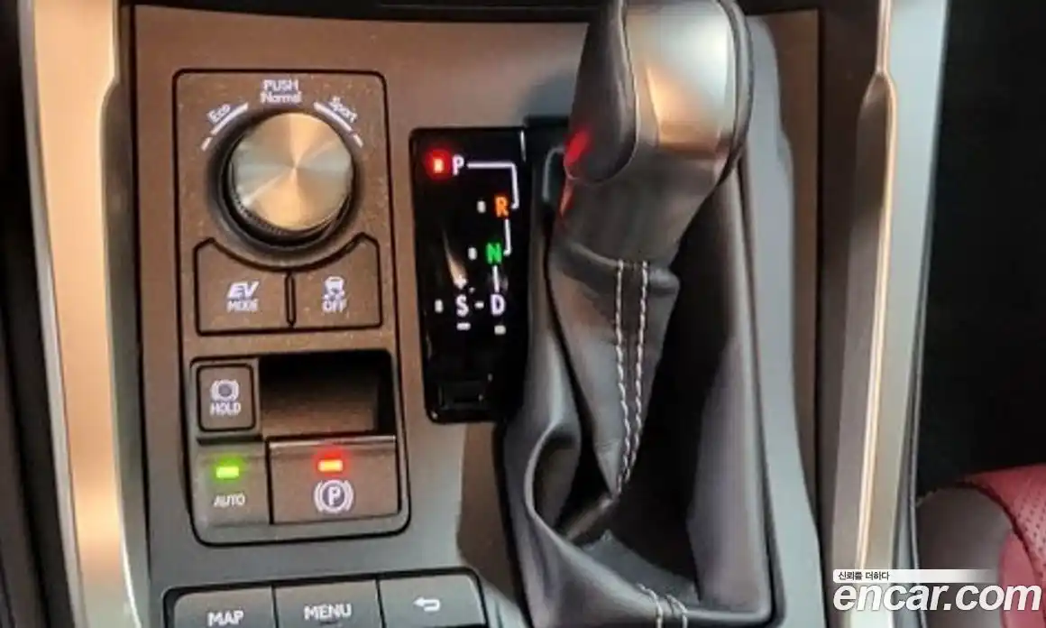 Lexus NX 2019 2.5 Автомат в Москве № 214836, фото 9