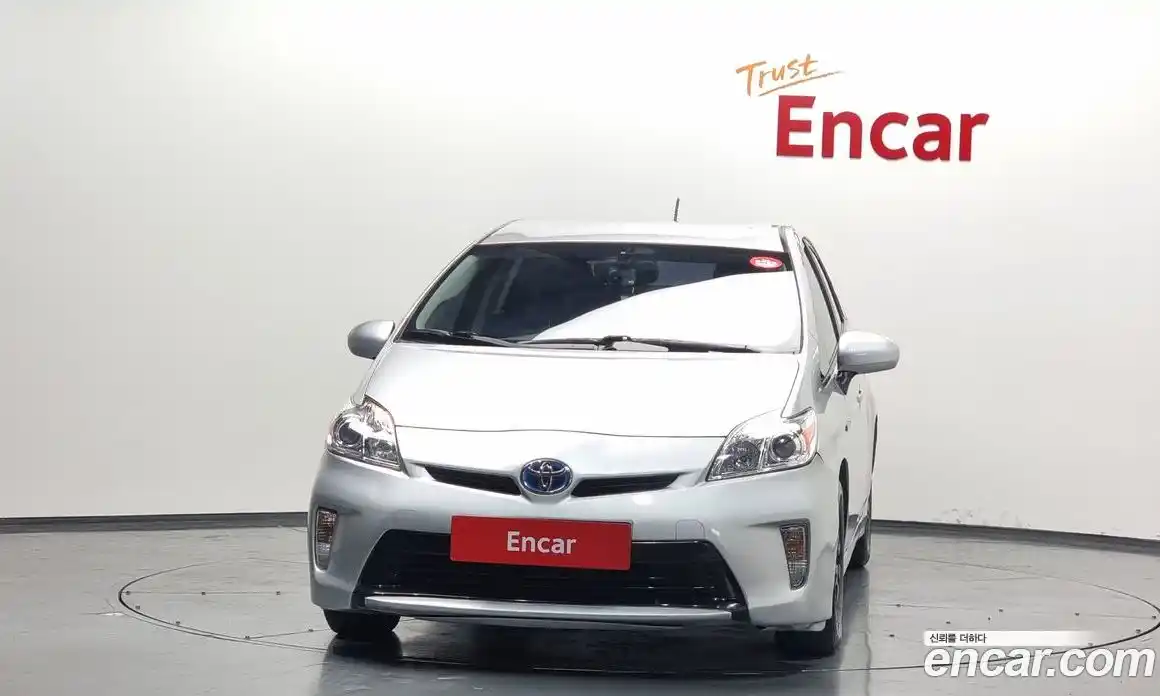 Toyota Prius 2012 1.8 Автомат в Москве № 215515, фото 12