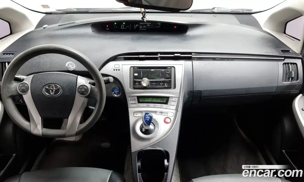 Toyota Prius 2012 1.8 Автомат в Москве № 215515, фото 9